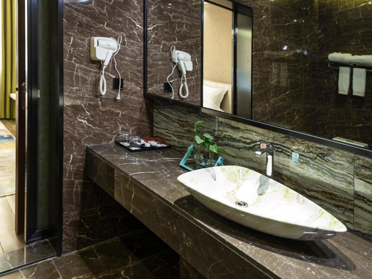 Kardon Hotel Gorgeous Quảng Châu Ngoại thất bức ảnh